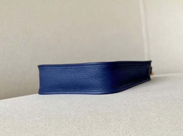 Hermès Evelyne TC 73 Gem Blue Gold Hardware 17cm Full Handmade