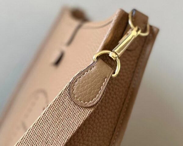 Hermès mini Evelyne TC OM Tea Khaki Gold Hardware 17cm Full Handmade