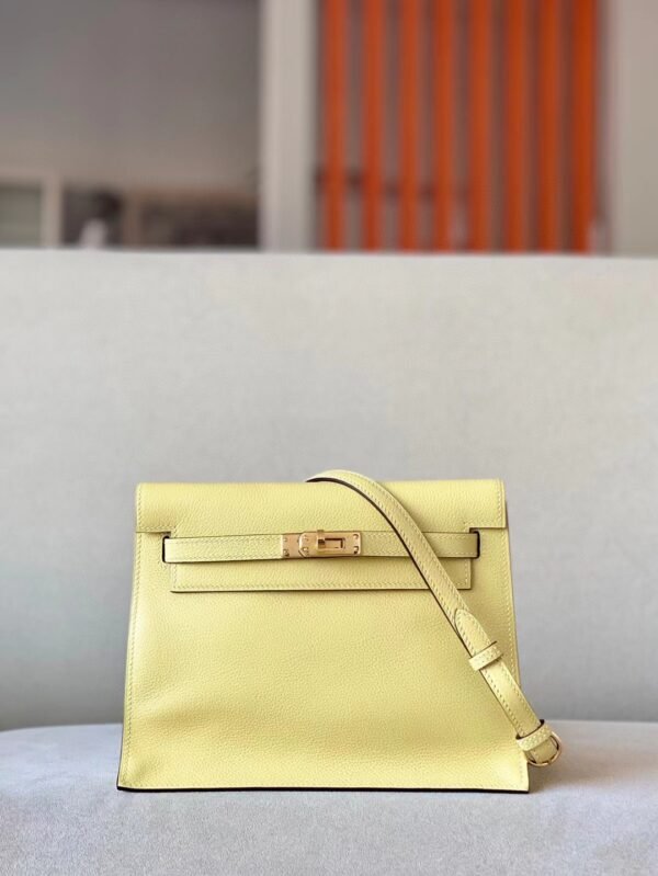 Hermes Kelly dance evercolor 1Z Light Yellow Gold Hardware 22cm Full Handmade