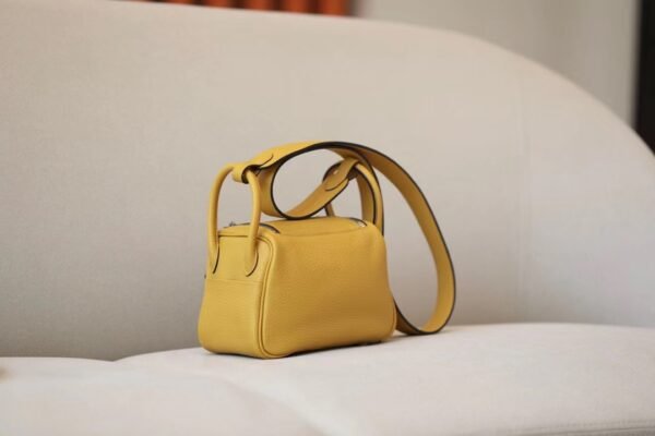 Hermes mini Lindy clemence 9D Amber yellow Silver Hardware 19cm Full Handmade