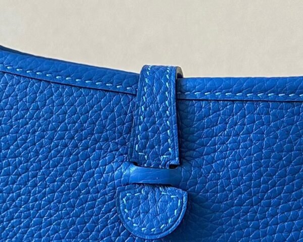 Hermès mini Evelyne TC 71 Bright Blue Gold Hardware 17cm Full Handmade