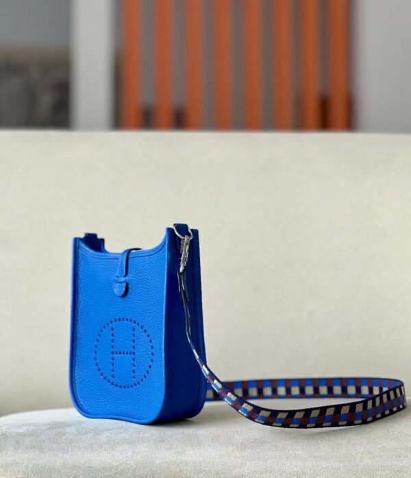 Hermes Evelyne TC Leather 08 Bright Blue Silver Hardware 17cm Full Handmade