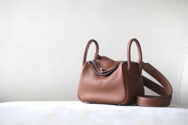 Hermès Lindy clemence TC Leather CK37 Golden Brown Silver Hardware 20cm Full Handmade