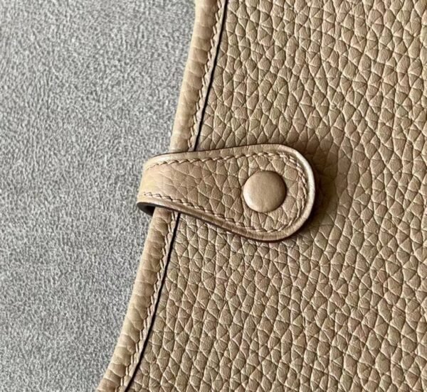 Hermes Evelyne TC Leather OM khaki Gold Hardware 17cm Full Handmade