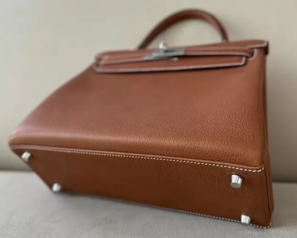 Hermès Kelly Barenia CK37 Golden Brown Silver Hardware 28cm Full Handmade