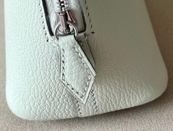25c502d26b5ceb7 Hermès mini Bolide Chevre 0S Light green Silver Hardware 18cm Full Handmade