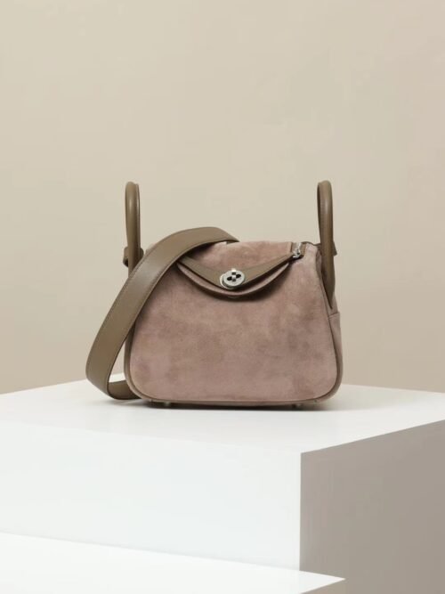 2667ea846a6b186 GPC Mode Lindy Swift & Chamois CK18 Etoupe Grey Silver Hardware 19cm Full Handmade