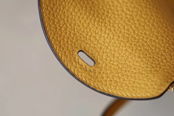 Hermes mini Lindy clemence 9D Amber yellow Silver Hardware 19cm Full Handmade