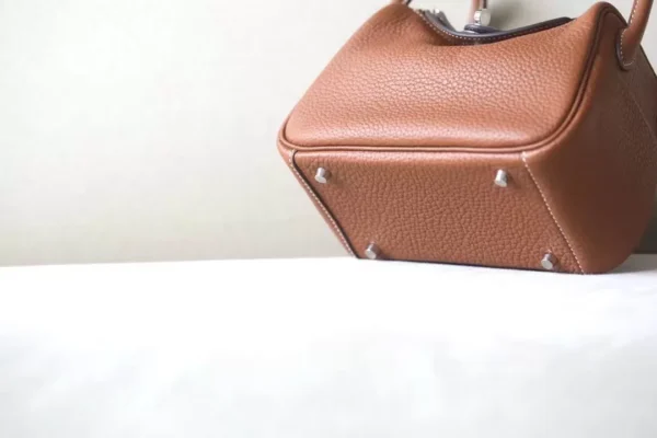Hermès Lindy clemence TC Leather CK37 Golden Brown Silver Hardware 20cm Full Handmade