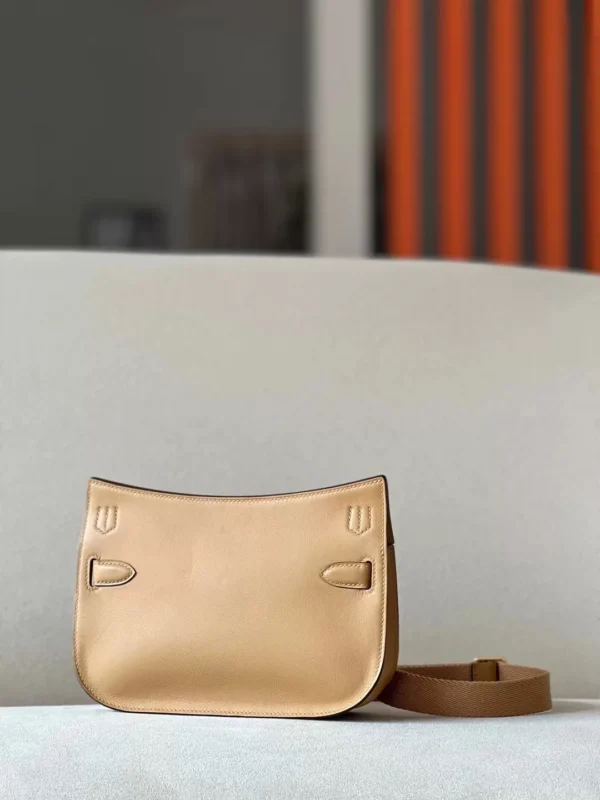 Hermès Mini Jypsiere Swift 4B Biscuit Khaki Gold Hardware 23cm Full Handmade