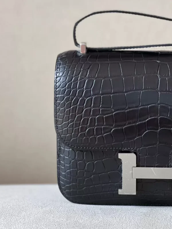 Hermès Constance Matte Alligator crocodile CK89 Black Silver Hardware 19cm Full Handmade