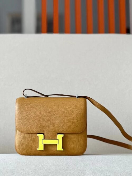 Hermès Constance Epsom 2D Sesame yellow Silver Hardware 18cm Full Handmade
