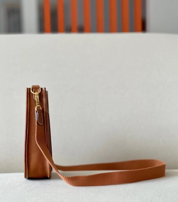 Hermes Mini Evelyne Barenia CK37 Golden Brown Gold Hardware 17cm Full Handmade
