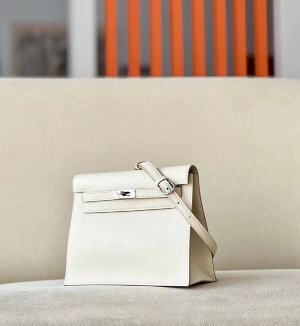 Hermes Kelly dance evercolor CC10 Creamy White Silver Hardware 22cm Full Handmade