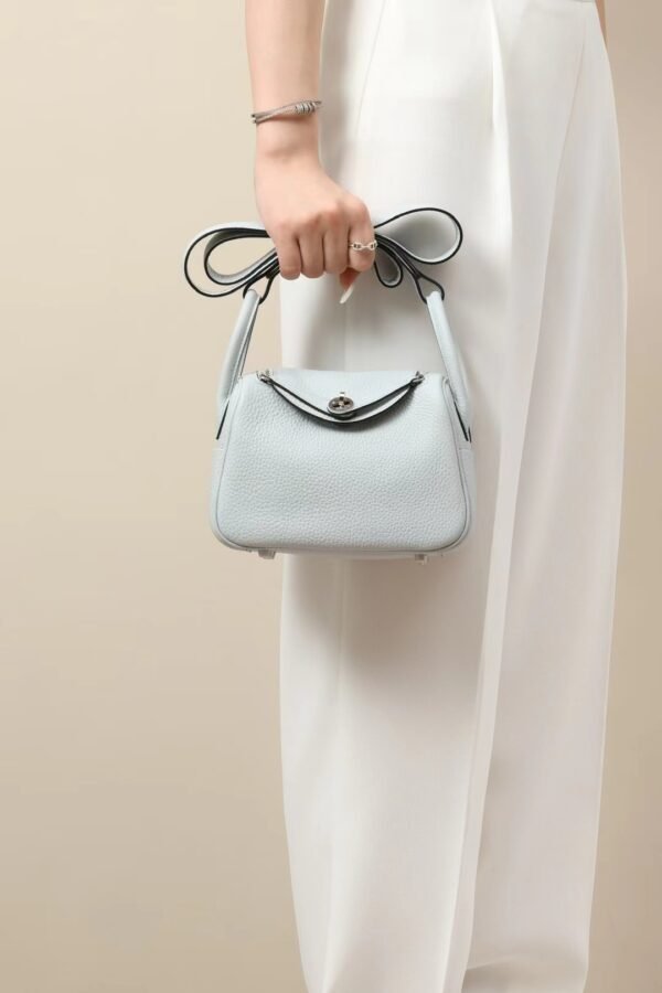 GPC Mode Lindy clemence Leather 08 Light Blue Silver Hardware 19cm Full Handmade