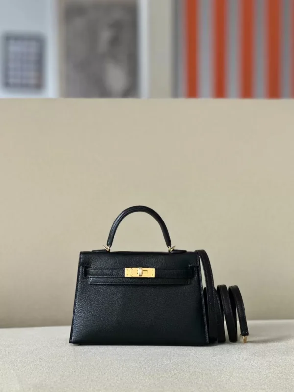 GPC Mode Mini Kelly Chevre CK89 Black Gold Hardware 19cm Full Handmade