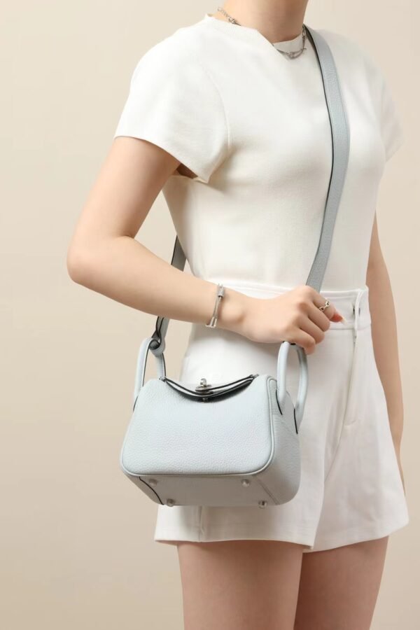 GPC Mode Lindy clemence Leather 08 Light Blue Silver Hardware 19cm Full Handmade