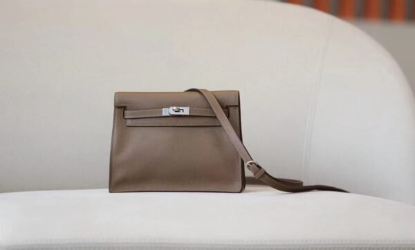 Hermes Kelly dance evercolor Do Deep Etoupe Brown Silver Hardware 22cm Full Handmade