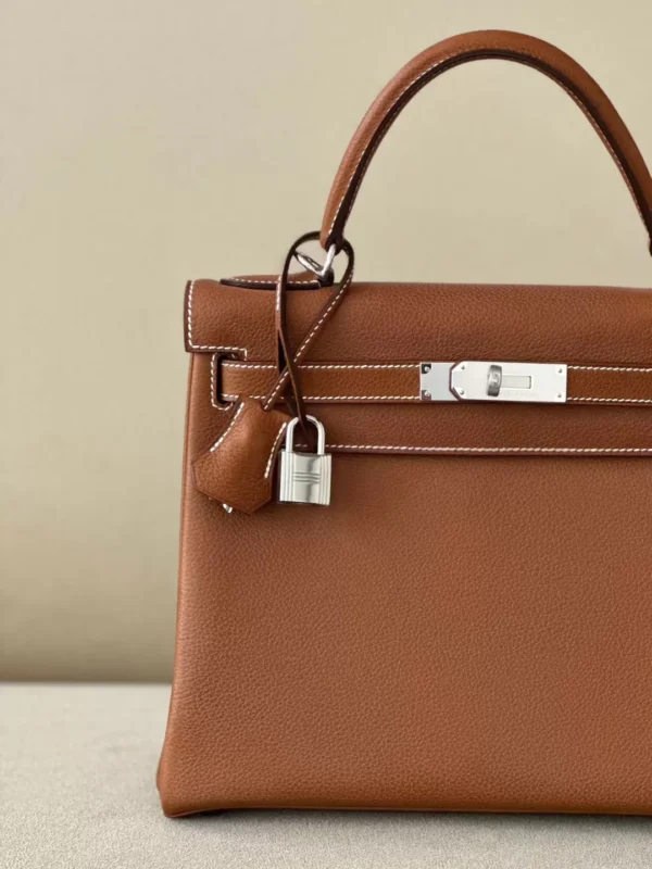 Hermès Kelly Barenia CK37 Golden Brown Silver Hardware 28cm Full Handmade