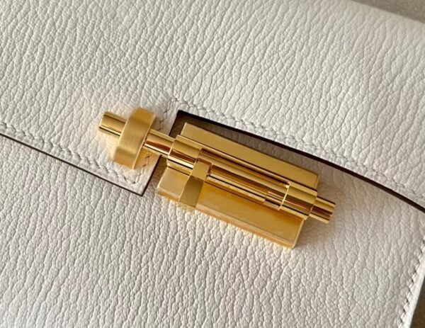 Hermes Verrou chain Chevre Creamy White Gold Hardware 17cm Full Handmade