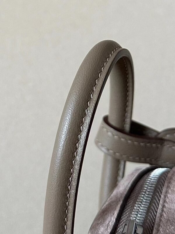 Hermès Mini Lindy chamois & swift CK18 Etoupe Grey Silver Hardware 19cm Full Handmade