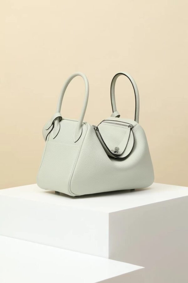 GPC Mode Lindy clemence OW Crystal grey Silver Hardware 26cm Full Handmade