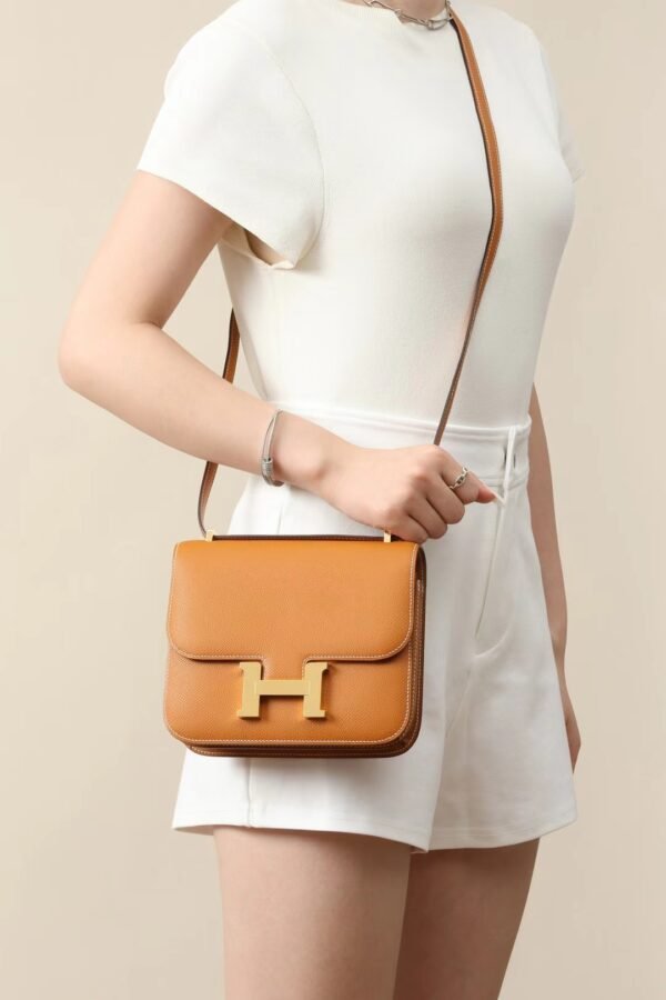 GPC Mode Constance Epsom 1H Golden Brown Gold Hardware 18cm Full Handmade