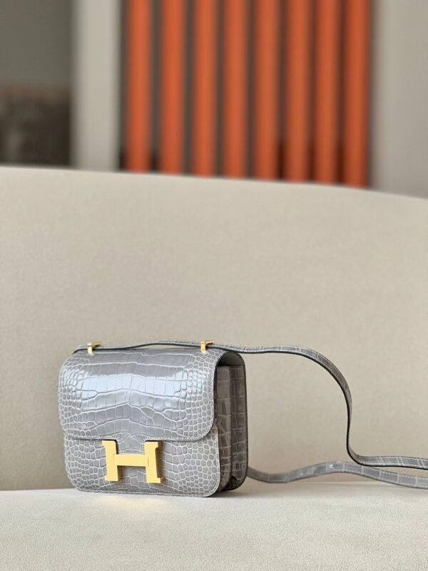 Hermes Constance Shiny Alligator crocodile 0V Crystal grey Gold Hardware 18cm Full Handmade