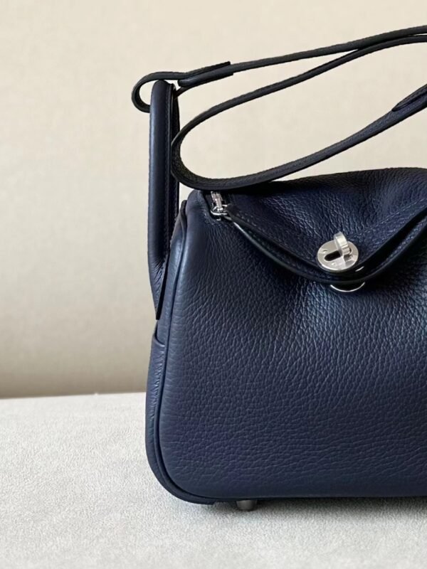 4b785babcebafc3 Hermès mini Lindy TC clemence 2Z Deep Blue Silver Hardware 19cm Full Handmade