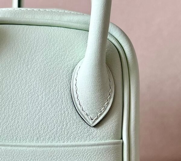 Hermes mini Lindy swift 0S Light Green Silver Hardware 19cm Full Handmade