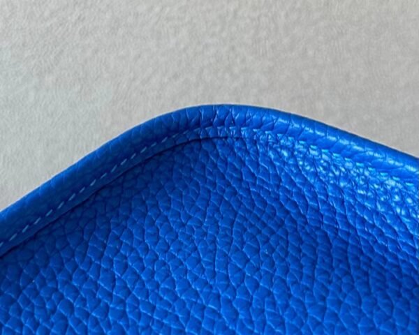 Hermès mini Evelyne TC 71 Bright Blue Gold Hardware 17cm Full Handmade