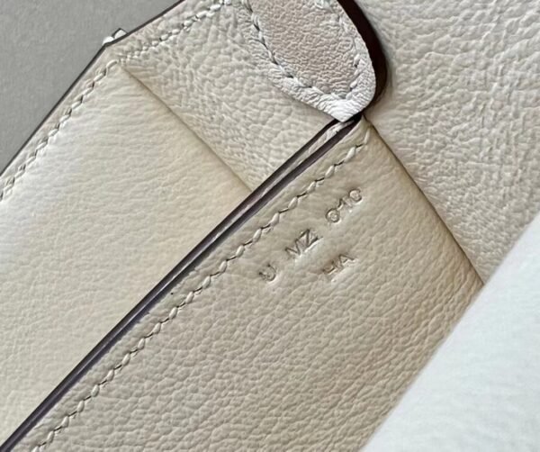 4f7de715dde8aa4 Hermes Roulis Swift I2 Creamy White Silver Hardware 18cm Full Handmade