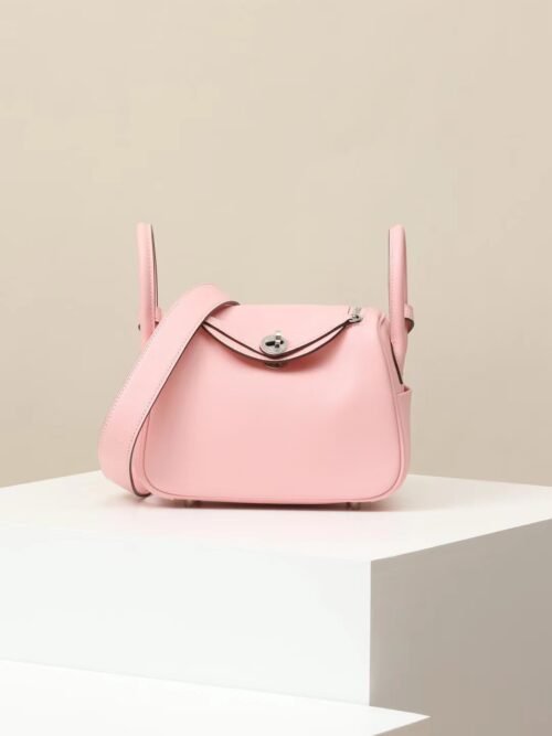 5042f678a645405 GPC Mode Lindy Swift 3Q sakura pink Silver Hardware 19cm Full Handmade