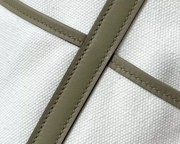 Hermès Picotin Canvas & Swift 8Q Rice White & Olive green Gold Hardware 18cm Full Handmade