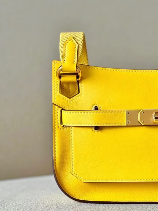Hermes Mini Jypsiere Evercolor 9O Naples yellow Gold Hardware 23cm Full Handmade