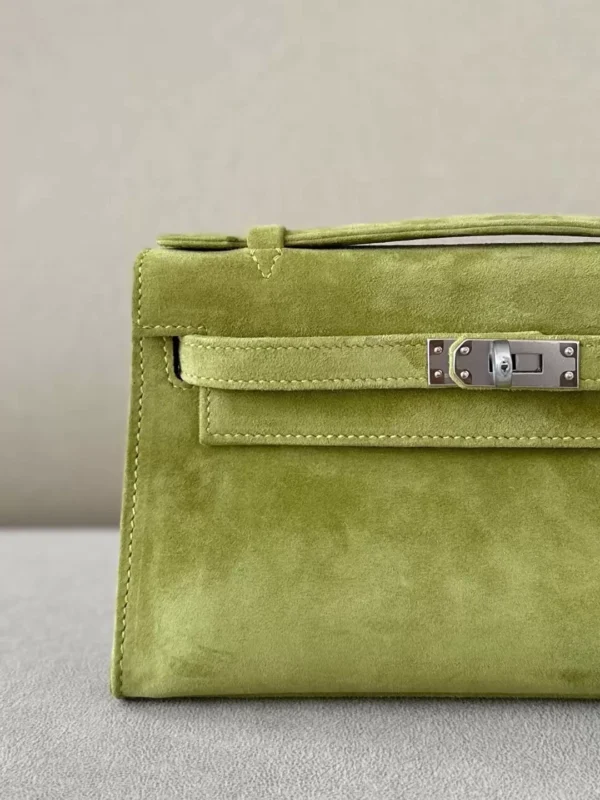 Hermès Kelly pochette chamois herbaceous Green Silver Hardware 22cm Full Handmade