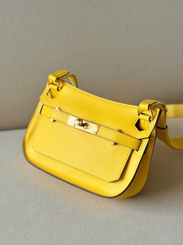 Hermes Mini Jypsiere Evercolor 9O Naples yellow Gold Hardware 23cm Full Handmade
