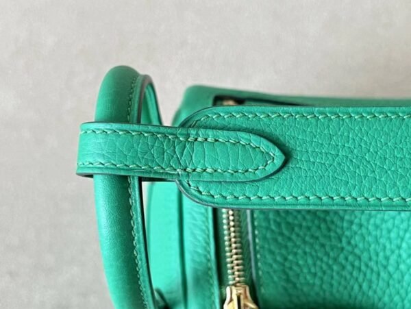Hermes Mini Lindy clemence Leather 6W Mint green Gold Hardware 19cm Full Handmade