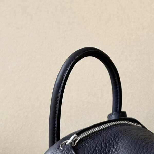 7b50b19be386d2c Hermès mini Lindy TC clemence 2Z Deep Blue Silver Hardware 19cm Full Handmade