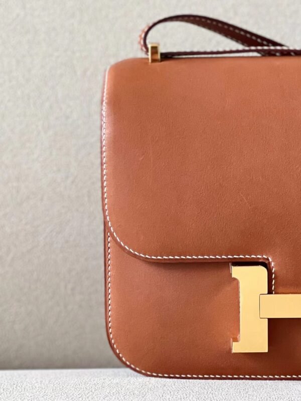 Hermes Constance Barenia CK37 Golden Brown Gold Hardware 18cm Full Handmade
