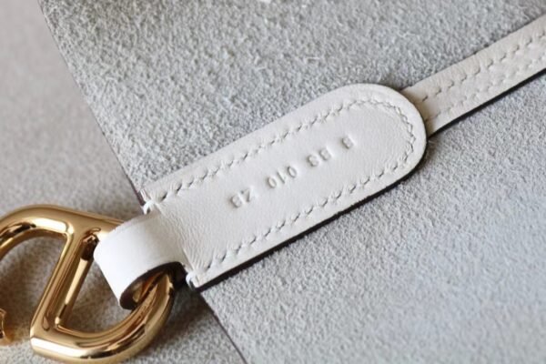 Hermes Picotin TC Leather Creamy White Gold Hardware 18cm Full Handmade