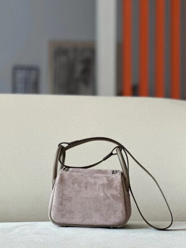Hermès Mini Lindy chamois & swift CK18 Etoupe Grey Silver Hardware 19cm Full Handmade