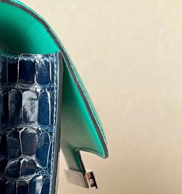 Hermes Constance Shiny Alligator 06 turquoise & 60 Cypress green & 1I Kahaki crocodile buckle Silver Hardware 18cm Full Handmade