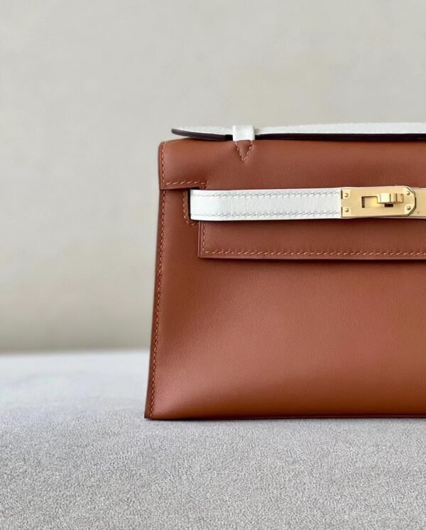 Hermès mini Kelly pochette swift CK37 Golden Brown & CC10 Creamy White Gold Hardware 22cm Full Handmade