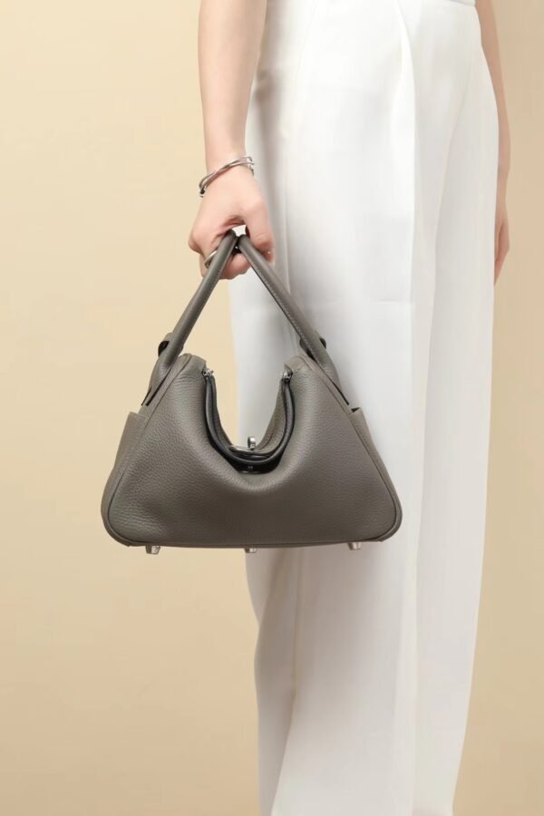 GPC Mode Lindy clemence 0L Medium Grey Silver Hardware 26cm Full Handmade