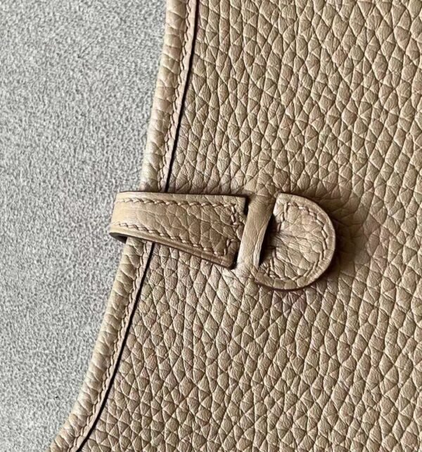 Hermes Evelyne TC Leather OM khaki Gold Hardware 17cm Full Handmade