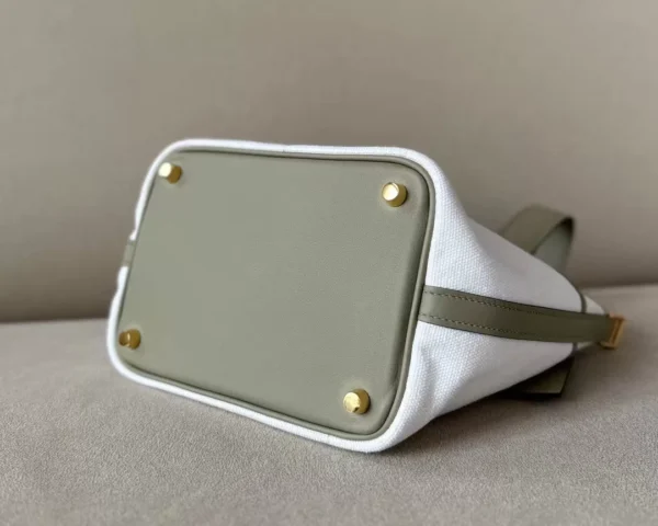 Hermès Picotin Canvas & Swift 8Q Rice White & Olive green Gold Hardware 18cm Full Handmade