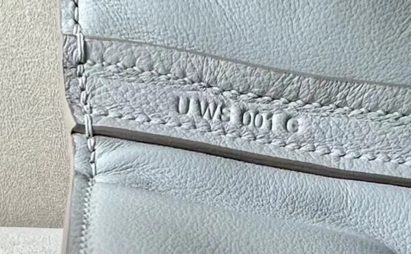 Hermes Kelly 2424 Evercolor & Swift Leather 80 Pearl grey Gold Hardware 21cm Full Handmade