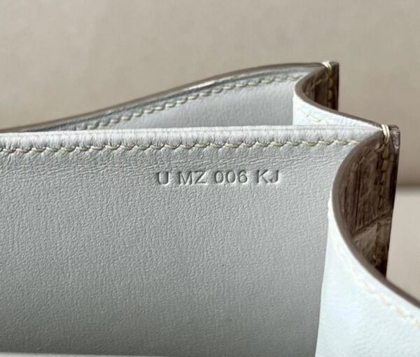 Hermès Constance Matte Niloticus crocodile 01 Himalaya Silver Hardware 18cm Full Handmade