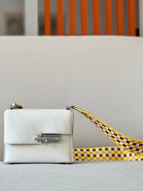 Hermes Verrou chain Chevre I2 Creamy White Silver Hardware 17cm Full Handmade